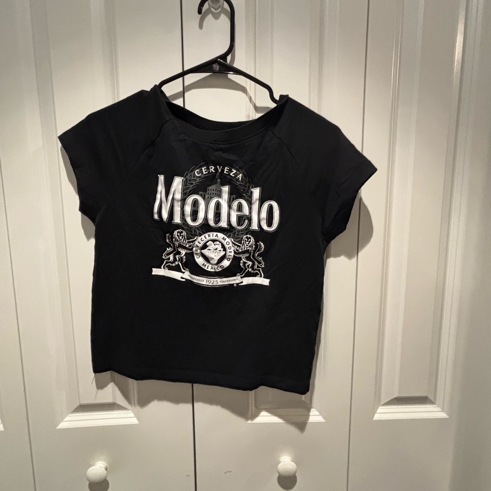 ModelCo Black Short Sleeve Tee Casual Essential